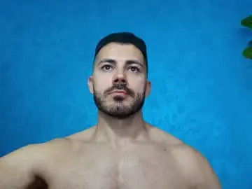 Chaturbate Live Sex Cam of muscularmaster