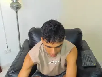 Chaturbate Watch Live Sex Cams of alejandro_williams