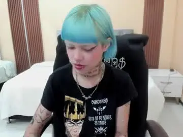 Chaturbate Live Sex Cam of bela_craxkerr