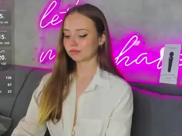 Chaturbate Adult Video Chat of doris_bowman