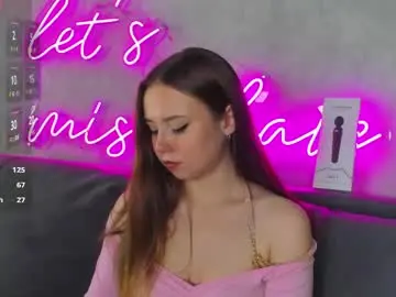 Chaturbate Watch Live Sex Cams of doris_bowman