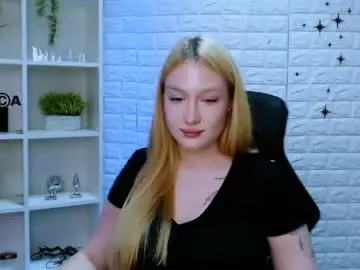 Chaturbate Live Sex Cam of adrianapurrr