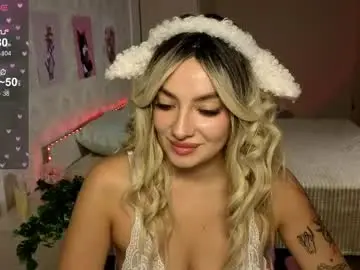 Chaturbate Private Sex Chat of emily_tyler19