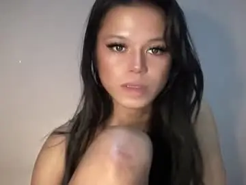 Chaturbate Live Sex Cam of sexy_maevemorexxx