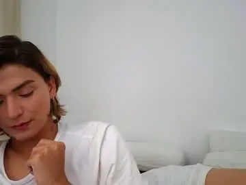 Chaturbate Nude Webcam of skyamber8v2