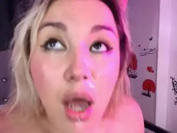 Chaturbate Sex Cam of frey_dominik18