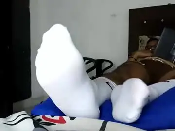 Chaturbate Free Porn Cam of waltherfeet_