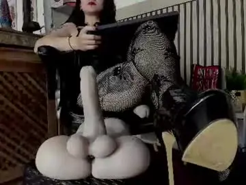 Chaturbate Watch Live Sex Cams of madame_ibby