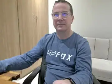 Chaturbate Live Sex Cam of brettdj