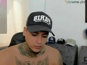 Chaturbate Nude Webcam of sweetlatinoboy