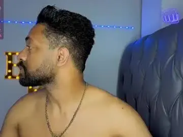 Chaturbate Live Porn of bbcblackhot33