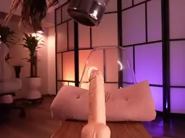 Chaturbate Nude Webcam of lau__1