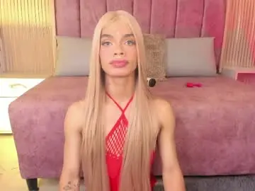 Chaturbate Best live sex cam show of karinaadoll