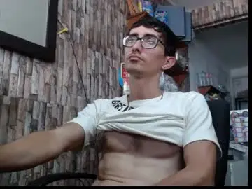 Chaturbate Adult Webcam of jhosuamoore2