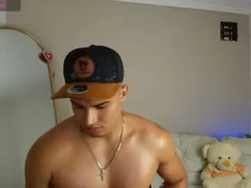 Chaturbate Live Sex Cam of janomar01