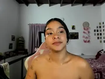 Chaturbate Sex Chat of arteatenea__