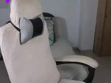 Chaturbate Nude Webcam of moonwoman_