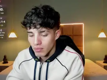 Chaturbate Free Porn Cam of alejootwink