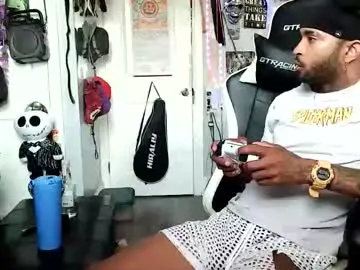 Chaturbate Sex Cam of papian0