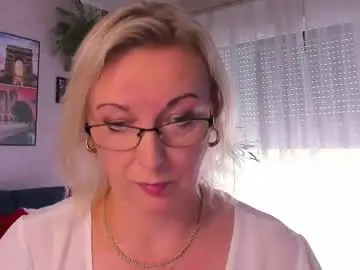 Chaturbate Live Sex Cam of xvanessalove