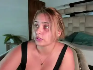 Chaturbate Adult Video Chat of mikaelastonne