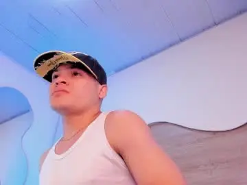 Chaturbate Free Live Porn of eytan_20