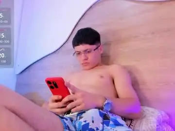 Chaturbate Best live sex cam show of eytan_20