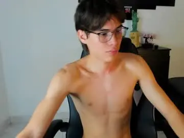 Chaturbate Best live sex cam show of ryan_bronw