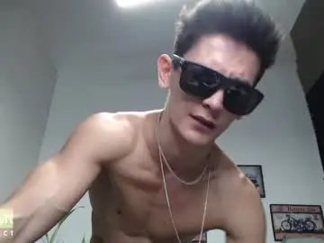 Chaturbate Free Porn Cam of rustynf1tz
