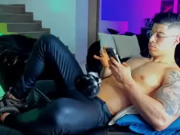 Chaturbate Free Porn Cam of lukas_green1