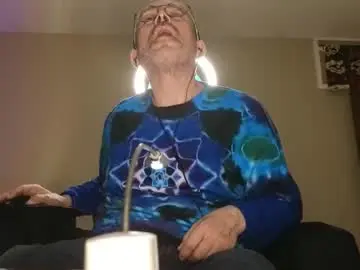 Chaturbate Live Sex of curiousbisex22