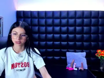Chaturbate Live Porn of dulce_miiaa