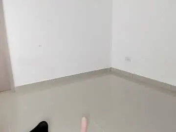 Chaturbate Adult Webcams of skinnyy__016__