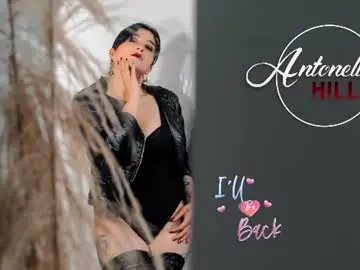 Chaturbate Sex Cam of antonellahill_