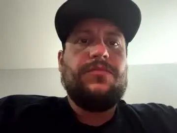 Chaturbate Free Live Porn of squirrlycock1