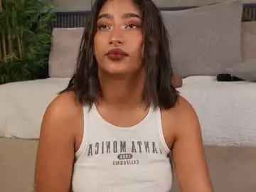 Chaturbate Watch Live Sex Cams of willow_hendrix