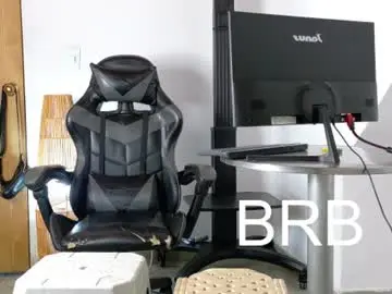 Chaturbate Watch Live Sex Cams of harry_brown2324