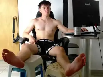 Chaturbate Sex Cam of harry_brown2324