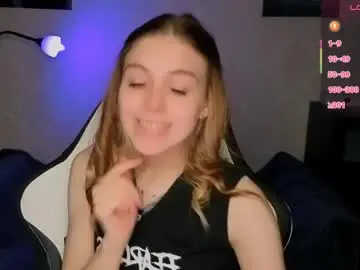 Chaturbate Live Sex Cam of magic_bella