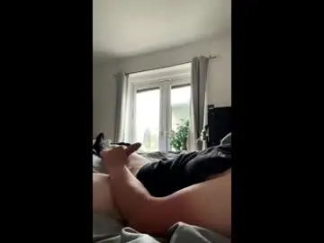 Chaturbate Live Sex Cam of captinbigcock69