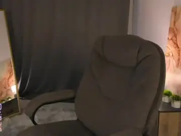 Chaturbate Live Sex Cam of serinella