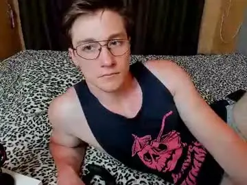 Chaturbate Live Sex Cam of deni_boy99