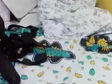 Chaturbate Live Porn of princessmiles2