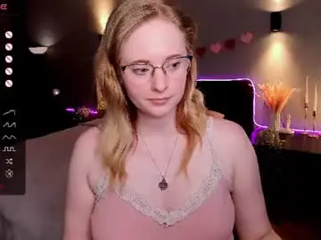 Chaturbate Adult Video Chat of sheslinki