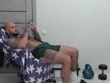 Chaturbate Best live sex cam show of maxi_foxxx