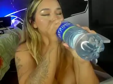 Chaturbate Best live sex cam show of pucaa_