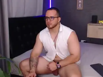 Chaturbate Free Live Porn of maximussantorini