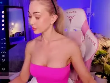 Chaturbate Free Porn Cam of adeleroberts