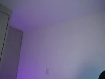 Chaturbate Watch Live Sex Cams of krops_