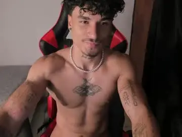 Chaturbate Nude Webcam of thomas_fit1